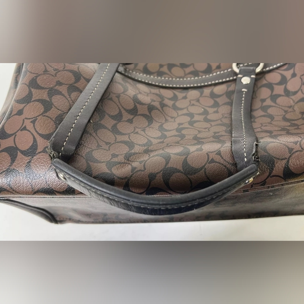 COACH Chelsea Heritage Stripe Signature Monogram Doctor Bag Barrel Bag tote bag - Picture 9 of 11